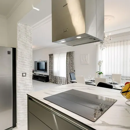 Apartman Ivan Pobri * Opatija